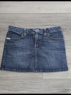 Guess Stretch Denim Women’s Jeans - Blue, Size 26